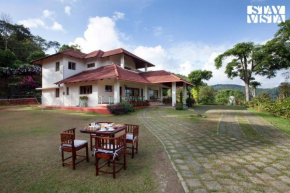 StayVista at Mercara Hill with Indoor-Outdoor Games